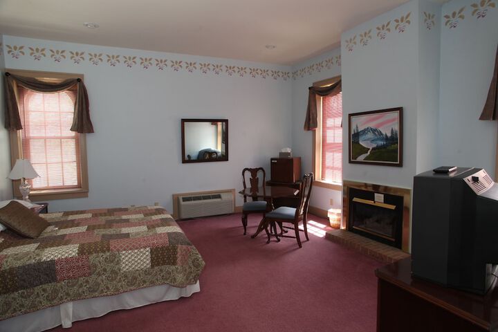 Room 16 of 68
