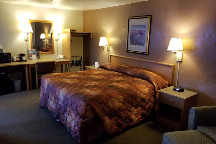 Room 15 of 50
