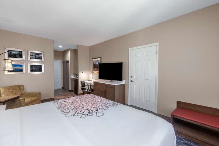 Room 11 of 47