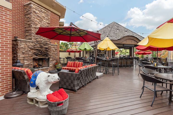 Best Western Plus White Bear Country Inn
