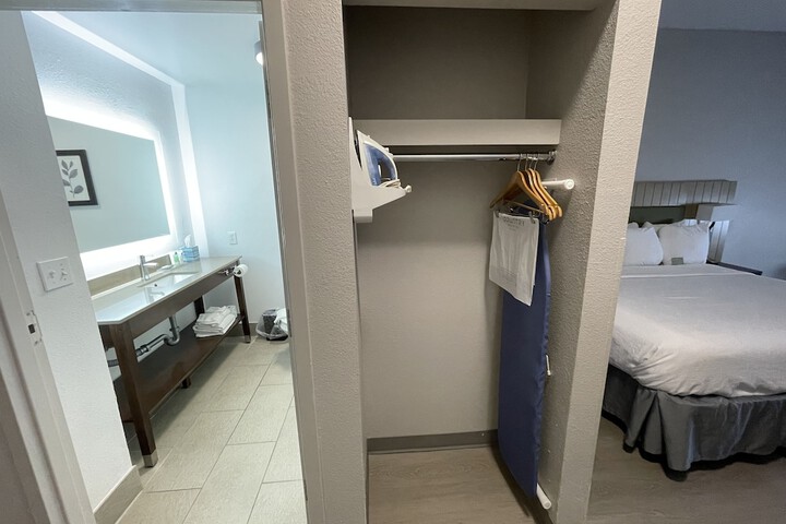Country Inn & Suites by Radisson Midway - Tallahassee West