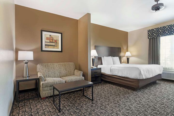 Best Western Carthage Inn & Suites
