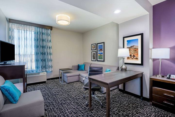 Room 15 of 34