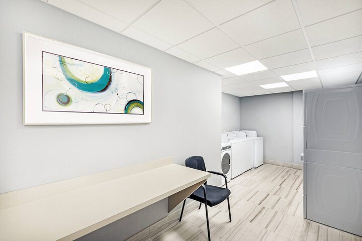 Room 18 of 31