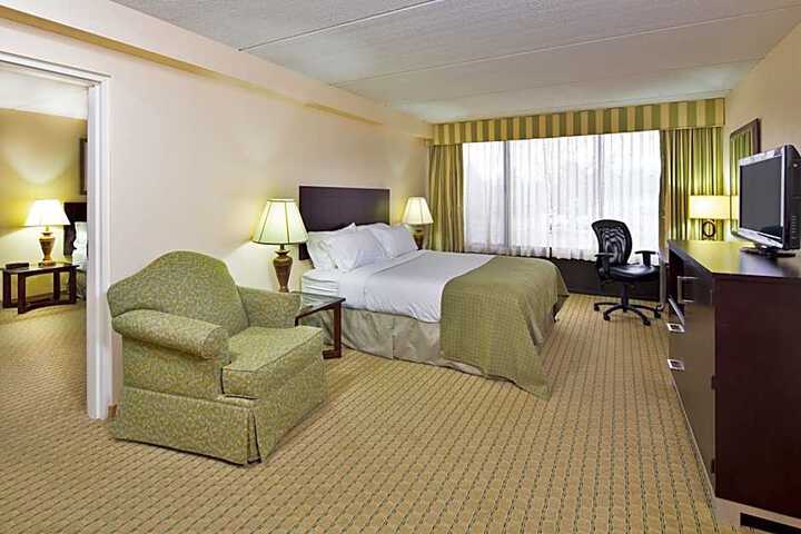 Holiday Inn Nashua an IHG Hotel