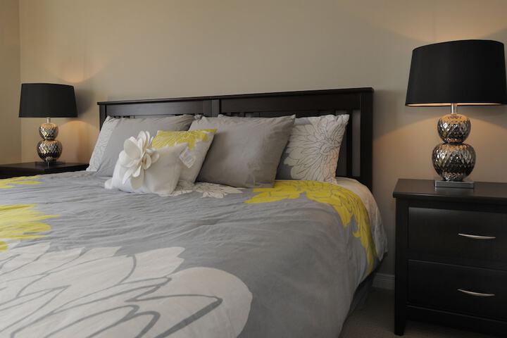 Boardwalk Homes - Executive Guest Rooms & Townhomes