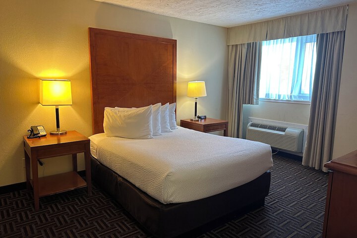 Wyndham Garden Medicine Hat Conference Center
