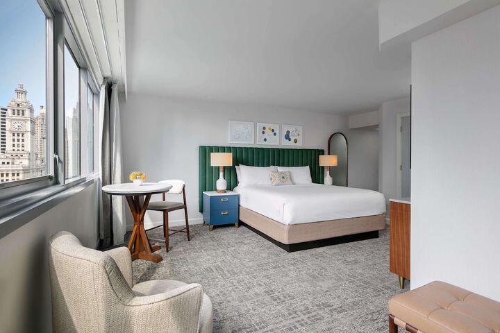 Room 82 of 149