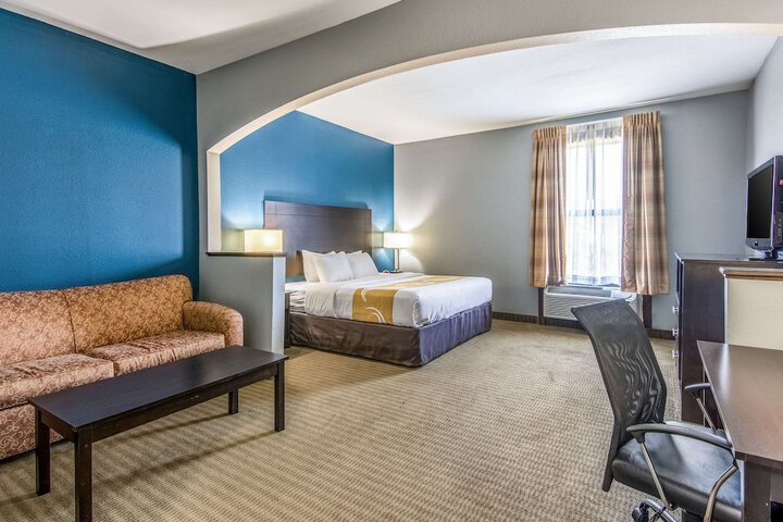 Room 46 of 67