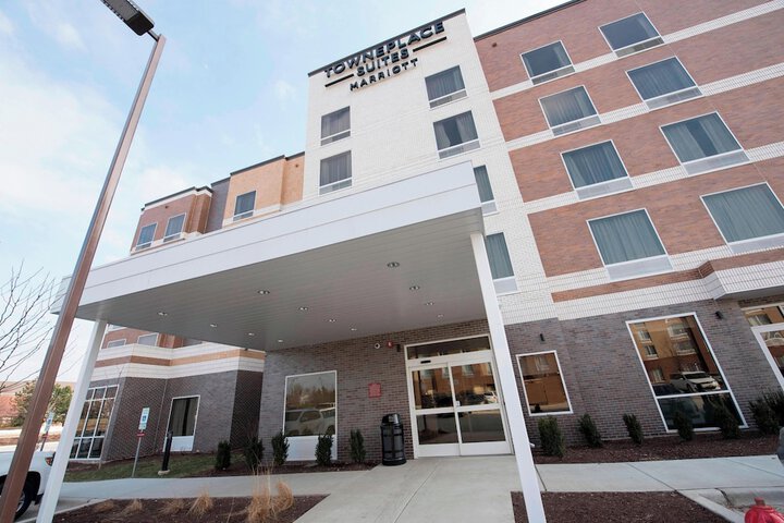 Hotel 2 of 60