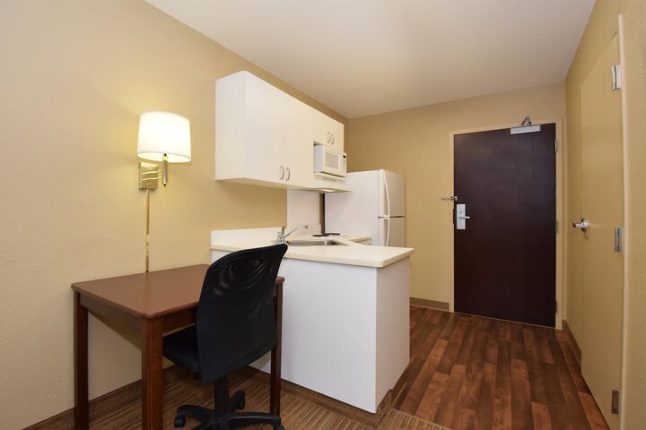 EXTENDED STAY AMERICA - LOS ANGELES - WO
