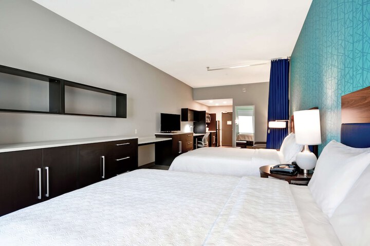 Room 28 of 55