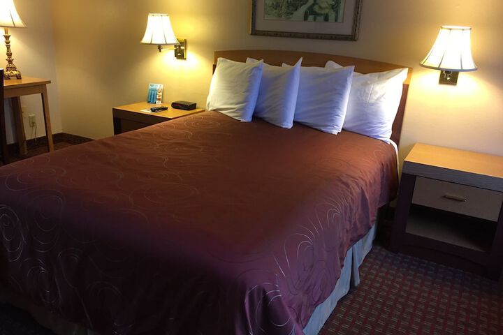 Port Angeles Inn