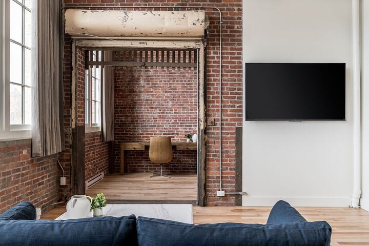 The Skowhegan by Kasa
