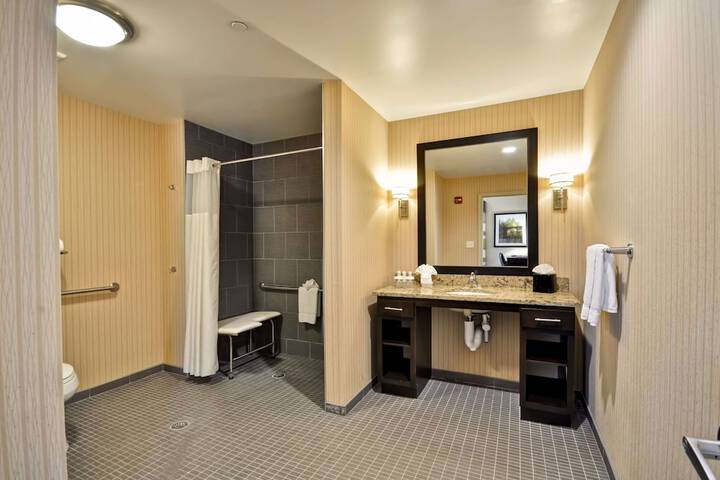 Room 40 of 55