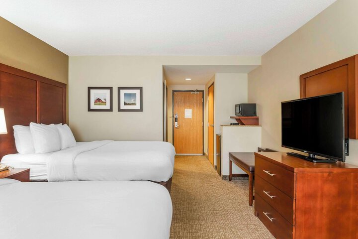 Room 14 of 32