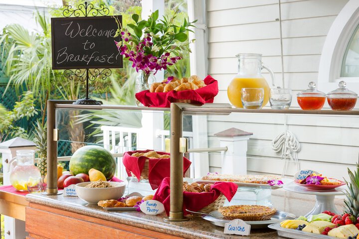 Breakfast/Coffee Service 88 of 127