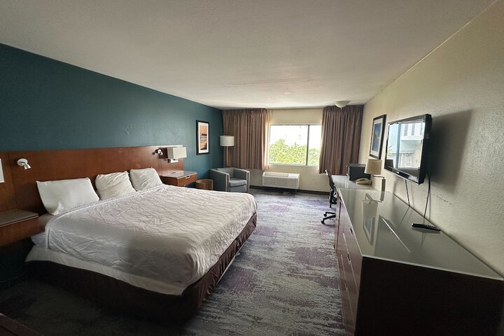 Room 21 of 39