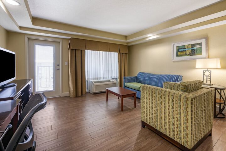 Room 38 of 119
