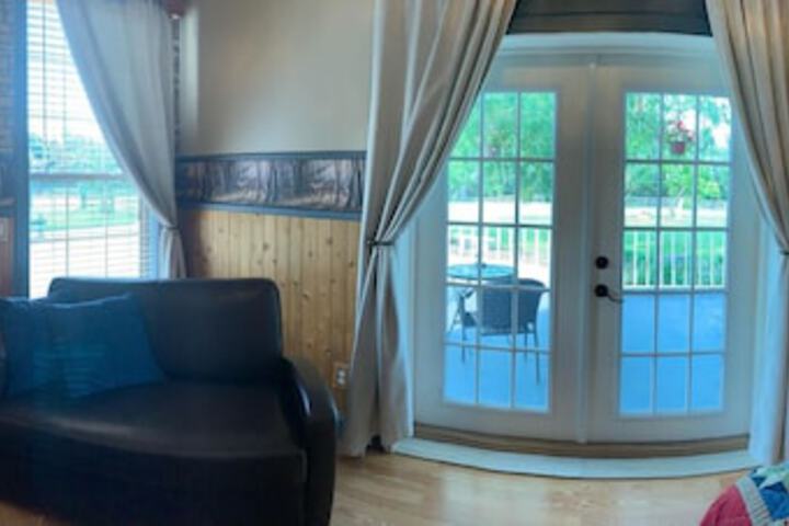 Room 25 of 47