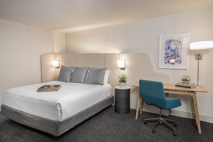 Room 62 of 115