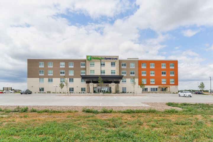 Holiday Inn Express & Suites Ogallala by IHG
