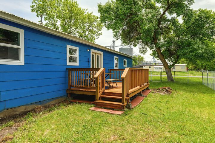 Teton Valley Getaway: Fenced Yard Grill