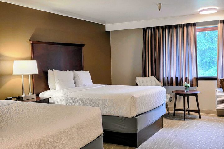 Ramada by Wyndham Tukwila Southcenter