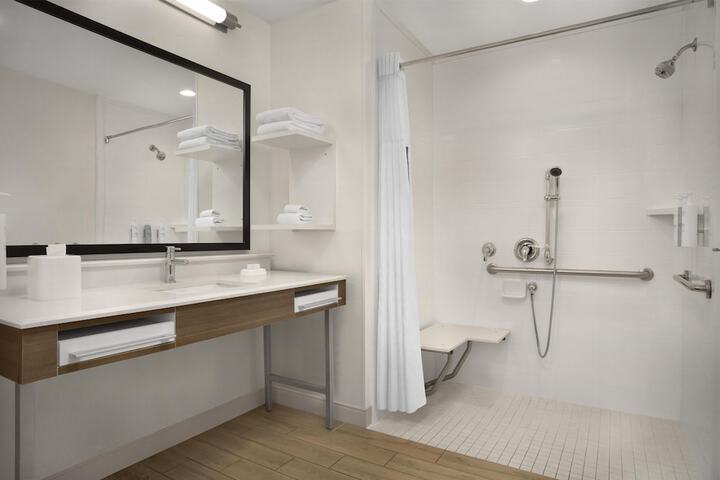 Hampton Inn & Suites Fayetteville