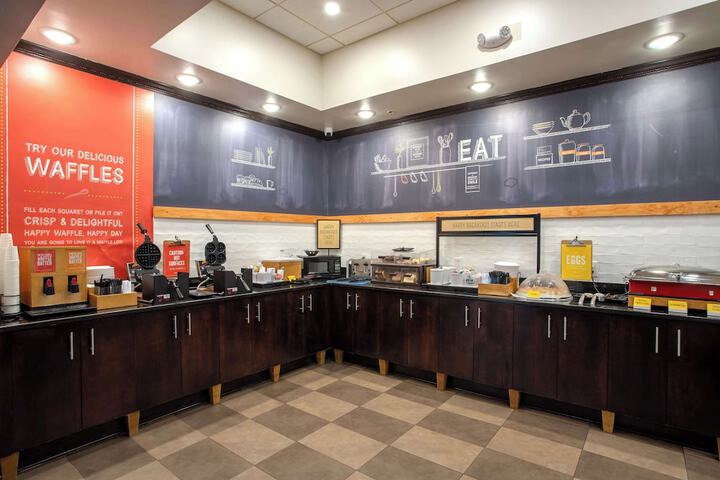 Hampton Inn Buffalo South / I-90
