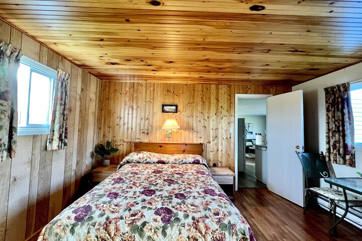 Room 53 of 58