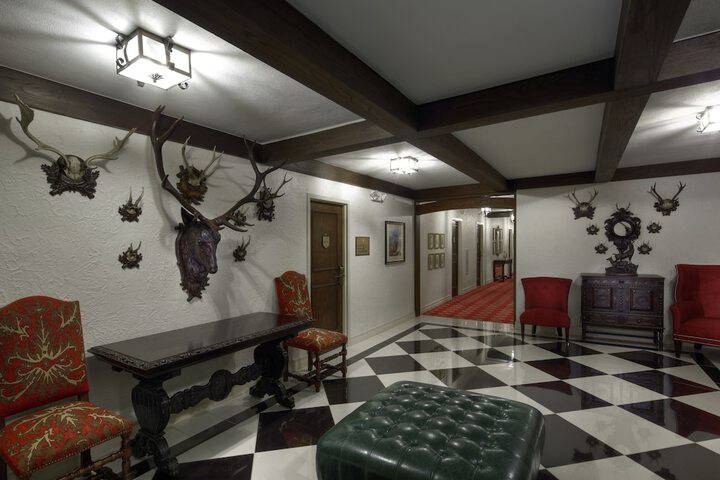 Ballroom/Hall 60 of 68
