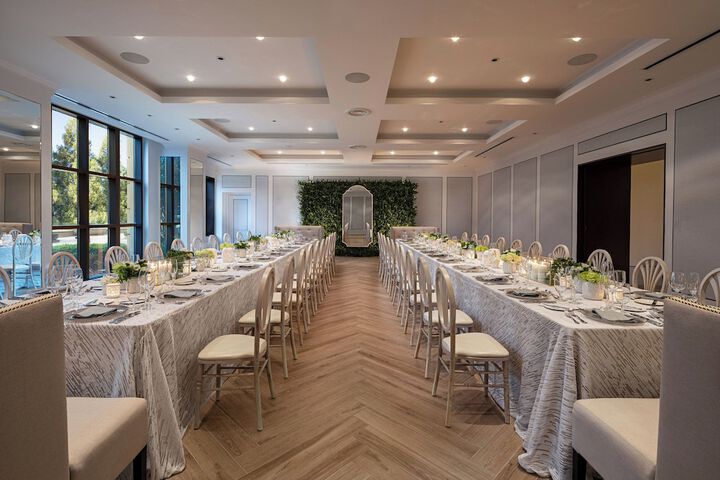 Ballroom/Hall 97 of 115