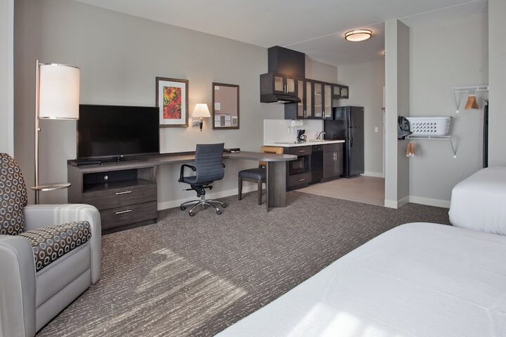 Room 21 of 29