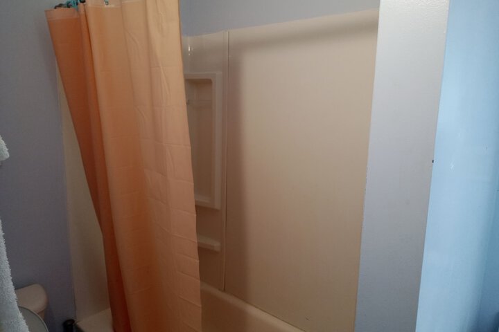 Room 13 of 19