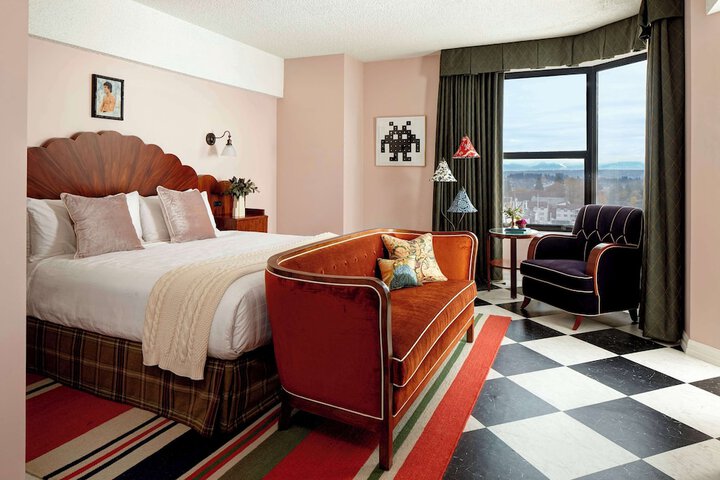 Room 22 of 71