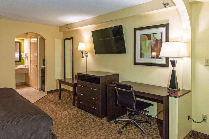 Room 21 of 22