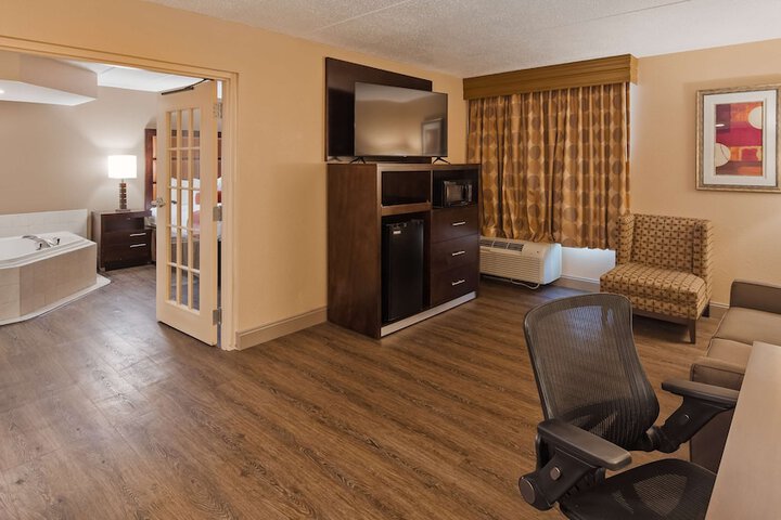 Best Western Crossroads of The Bluffs