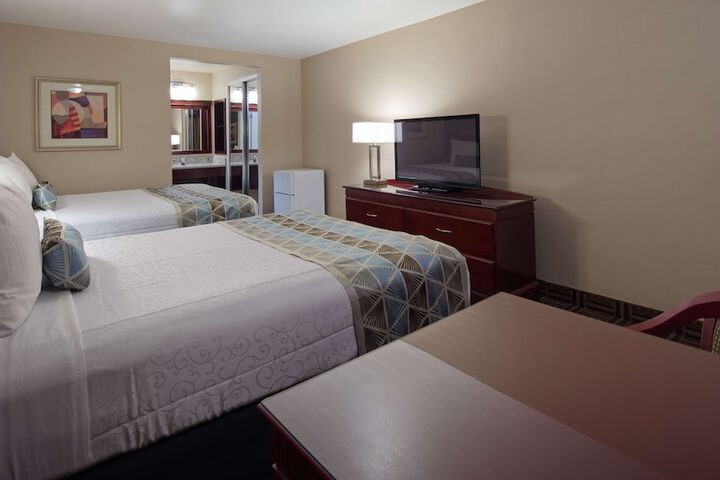 Room 14 of 21