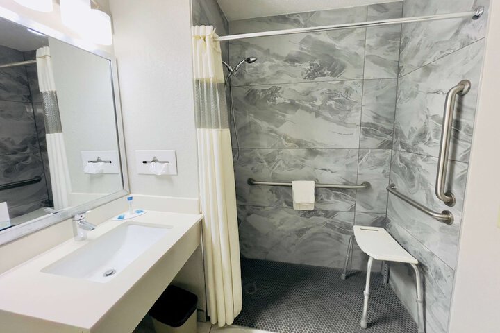 Room 55 of 65