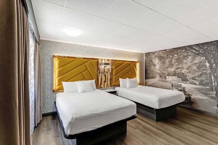Room 28 of 56