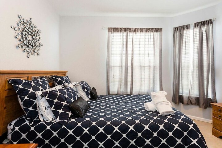 Room 14 of 31