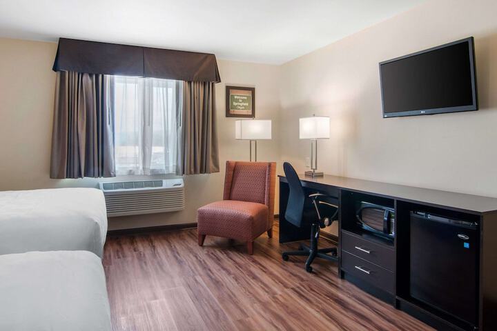 Room 22 of 39