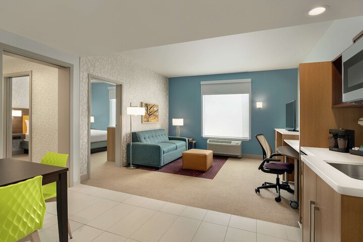 Room 18 of 39