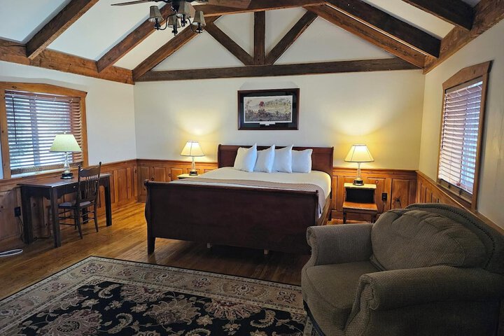 Room 16 of 48