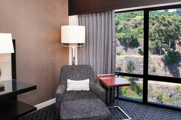 Room 50 of 114