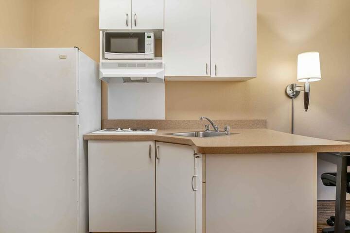Extended Stay America Select Suites - Detroit - Roseville