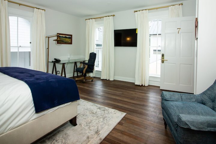 Room 26 of 62