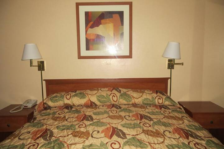 Room 37 of 52