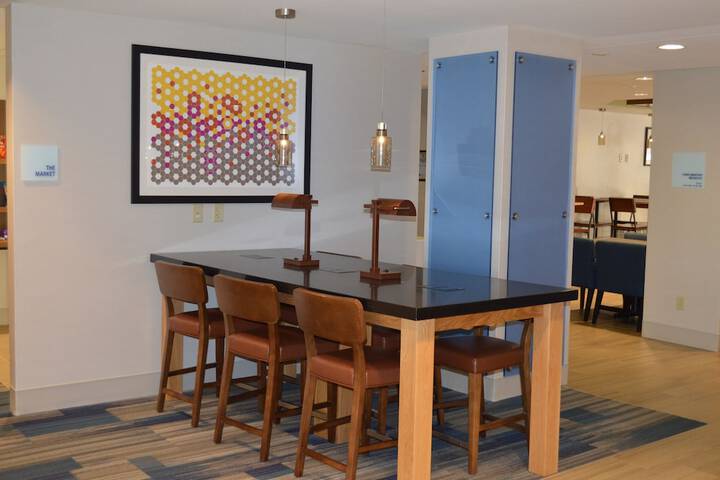 Holiday Inn Express Bloomsburg by IHG
